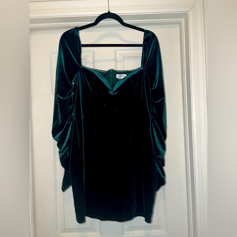 Green velvet dress by lovers & friends